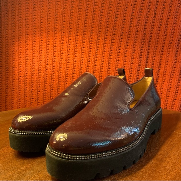 Franco Sarto maroon patent leather shoes - Picture 3 of 7